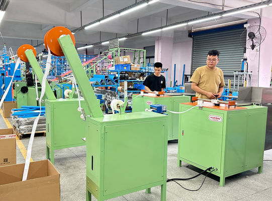HF-L1044 Vertical Horizontal Festooning Fold Packing Machine for Food Beverage Factory Wraps Bags Pouches Foil Plastic Films